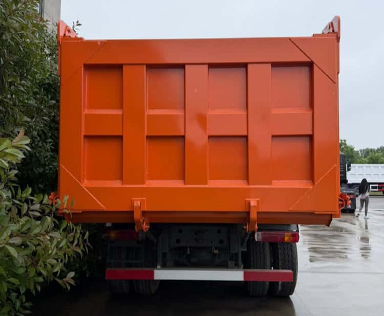 Reman Howo NX 371 Dump Truck 12 Wheeler 6 Reman Commercial Dump Truck Sinotruk Howo NX 371 Tipper 12 Wheeler for Sale