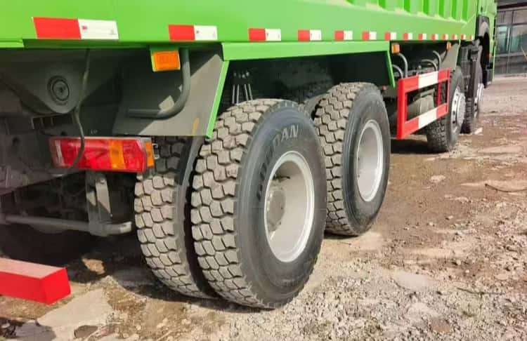 Reman Howo 8×4 Dump Truck 380 6 Howo heavy reman dump truck 50 ton 8x4 for sale