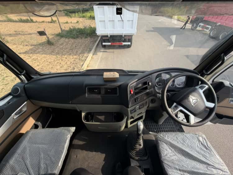 Reman Howo NX 8x4 371 Tipper Truck 8 Customized Reman Dump Trucks Howo NX 371 8x4 Lorry for Sale Price