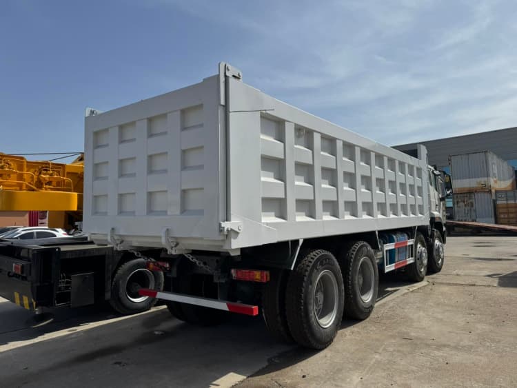 Reman Howo NX Dump Truck 12 Tyre 8 Chinese Howo NX 12 Tyre Reman Heavy Duty Dump Trucks for Sale