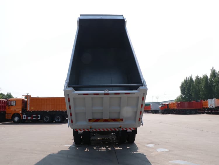 Reman Howo T7S 371 Dump Truck 6x4 4 Reman Howo T7S 371 6x4 Dump Truck