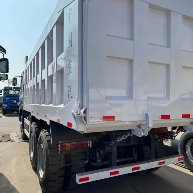 Reman Sinotruk Howo V7X 6x4 Tipper Truck 3 Reman Sinotruk V7X 10 Wheelers Tipper Trucks for Sale