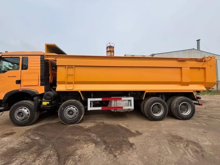 China Howo TX Heavy Reman Dump Trucks 12 Wheeler for Sale