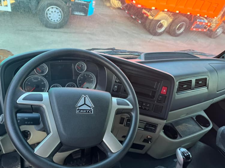 Sinotruk Howo NX 10 Wheeler Reman Dump Trucks for Sale