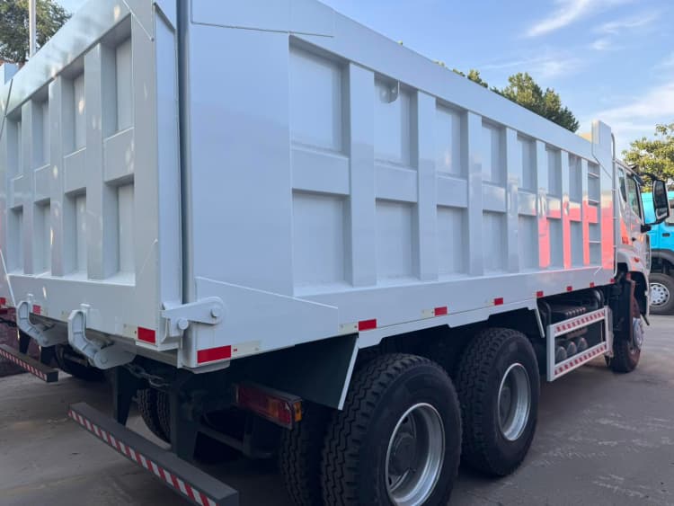 Sinotruk Howo NX 10 Wheeler Reman Dump Trucks for Sale