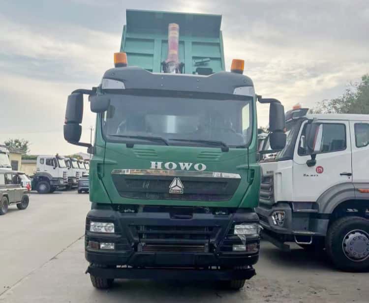 Reman Howo TX 10 Wheeler Tipper Truck 4 Reman Howo Tipper TX 10 Wheeler Truck Price