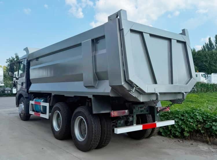 Reman Howo TX 10 Wheeler Dump Truck U Shape 4 Reman 10 Wheeler Dump Truck Howo TX 30 Ton for Sale Price