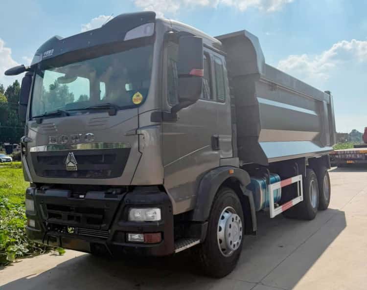 Reman Howo TX 10 Wheeler Dump Truck U Shape 2 Reman 10 Wheeler Dump Truck Howo TX 30 Ton for Sale Price