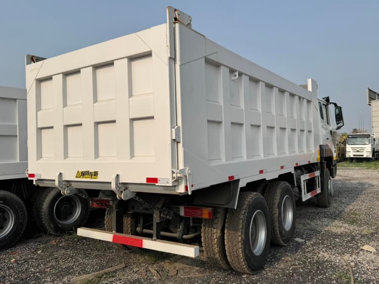 Reman Howo NX 6X4 Dump Truck 8 Sinotruk Howo NX Reman Dump Truck 6x4 for Sale Prix