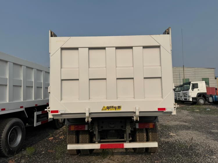 Reman Howo NX 6X4 Dump Truck 5 Sinotruk Howo NX Reman Dump Truck 6x4 for Sale Prix