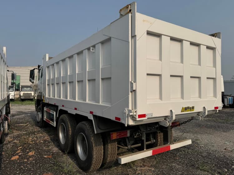 Reman Howo NX 6X4 Dump Truck 4 Sinotruk Howo NX Reman Dump Truck 6x4 for Sale Prix