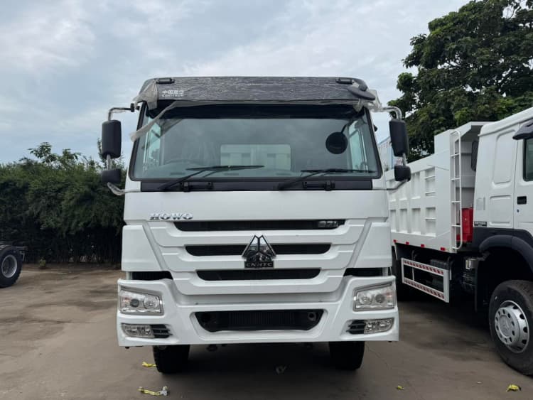 Remanufactured Trucks vs Refurbished Trucks: What Is the Real Difference? 2 Remanufactured Trucks vs Refurbished Trucks: What Is the Real Difference?